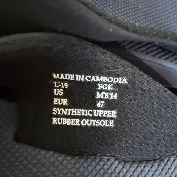 NWT Reef Navy and Black Men’s Fanning Low Sandals main image 5
